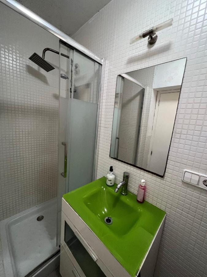 Malvarrosa Simple Shared Home バレンシア エクステリア 写真